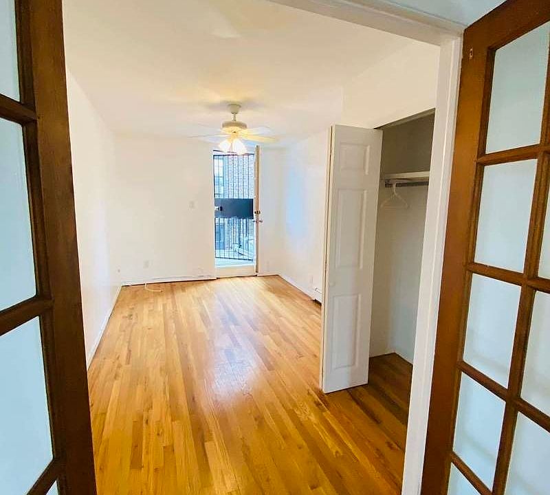 1st image of 96 President St #3A
