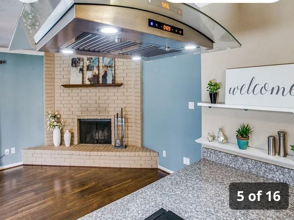 802 Rolling Ridge Dr