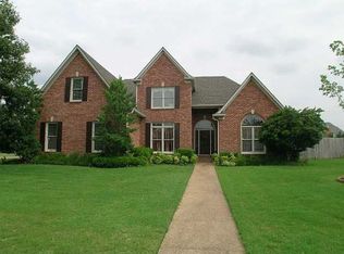 999 Melbury Rd, Collierville, TN 38017