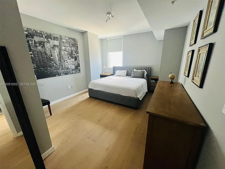 253 NE 2nd St #2510 — Photo 8