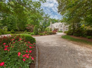 1304 Taylors Point Rd, Virginia Beach, VA 23454