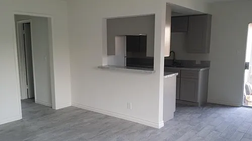204 N Olive Ave #D Photo 1