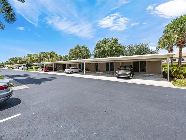 19981 Barletta Ln #1822 — Photo 30