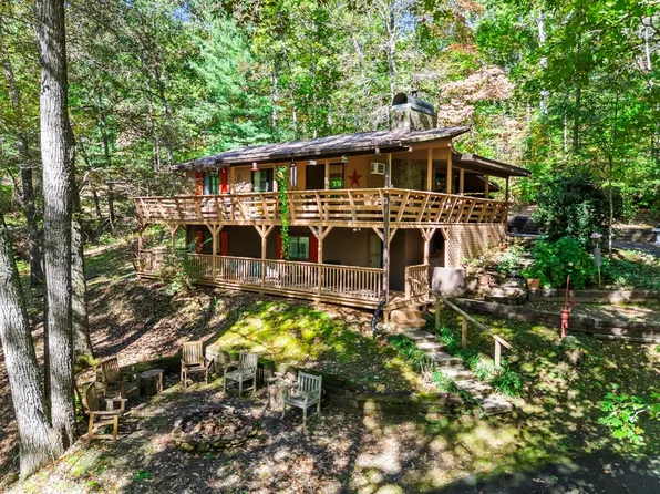 196 Lakeview Ln, Murphy, NC 28906