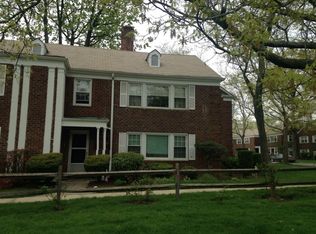 1204 Midland Ave, Yonkers, NY 10708