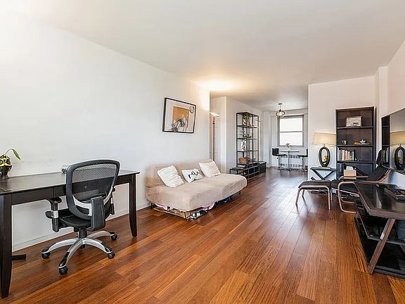 5th image of 61-15 97th St #6D