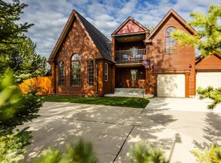 1902 Sparrow Hawk Rd, Sheridan, WY 82801
