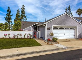 6017 E Ridgewood Ct, Anaheim, CA 92807