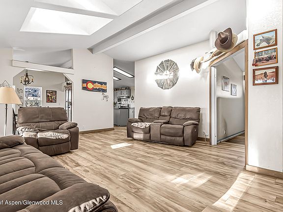 5th image of 201 D J Rd