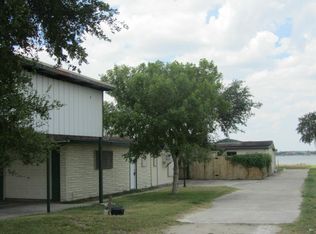 154 Island Dr, Mathis, TX 78368