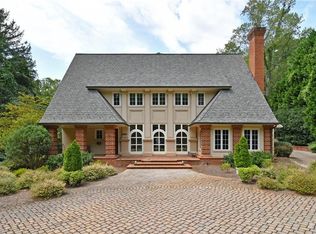 2862 Fairmont Rd, Winston Salem, NC 27104