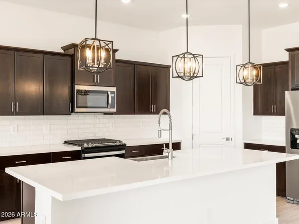 17740 W ILLINI Street, Goodyear, AZ 85338