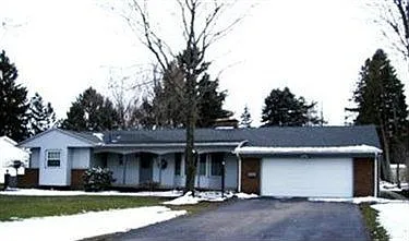 3158 Edington Rd photo 1