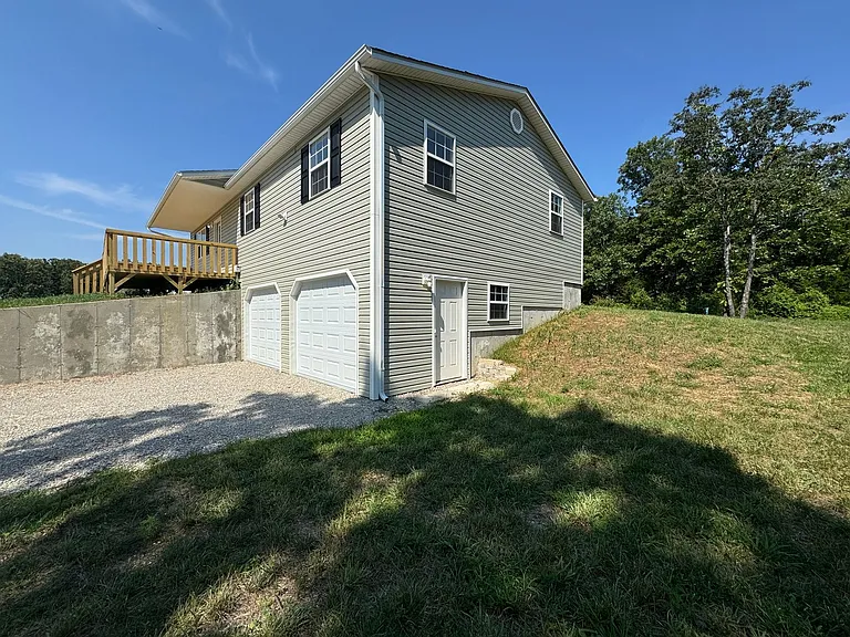 26910 Stephanie Ln — Photo 2