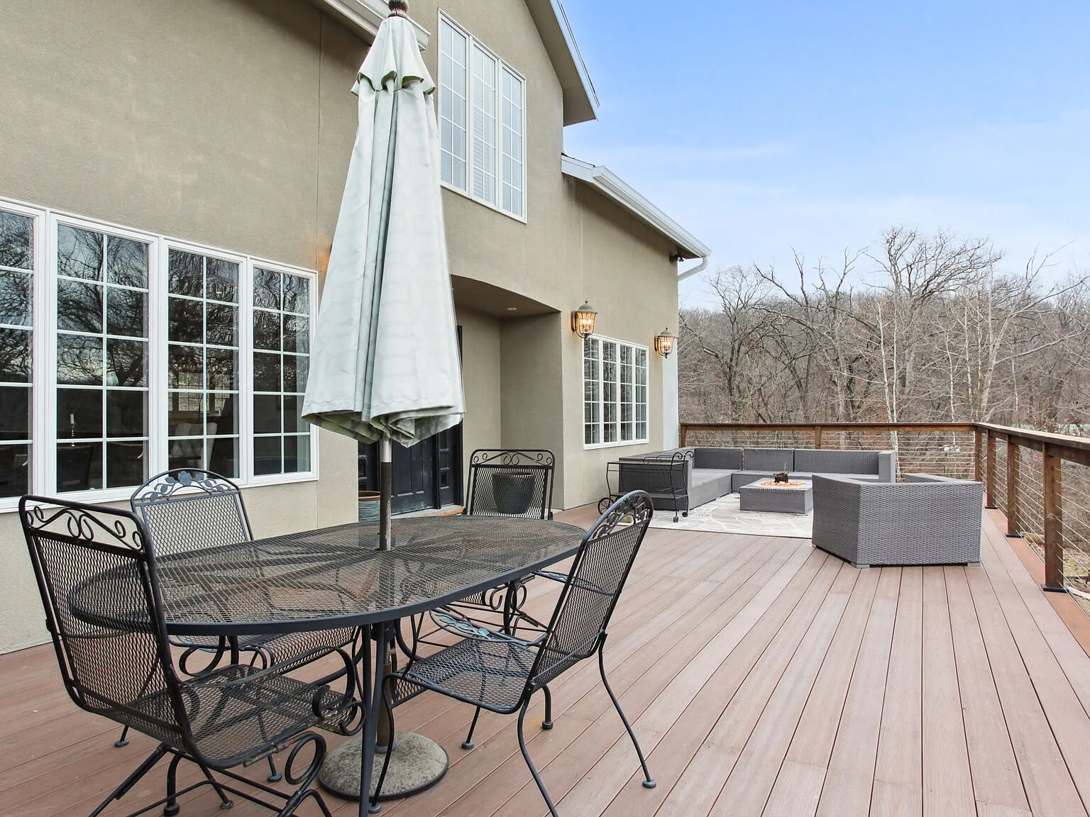 4 bed, 5000 sqft, $9,000 — Photo 3