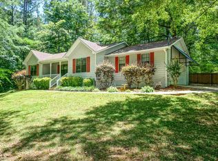 549 Lakeshore Dr, Stockbridge, GA