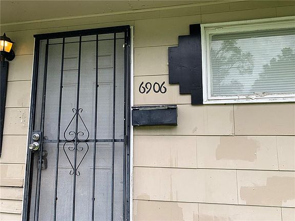 2nd image of 6906 E 114th Ter