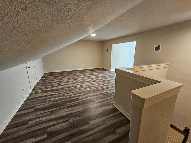 503 Birdsong Dr — Photo 52