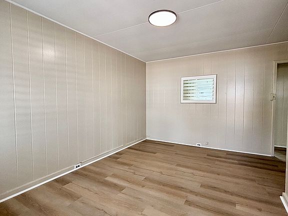 2nd image of 1464 Thurston Ave APT 2