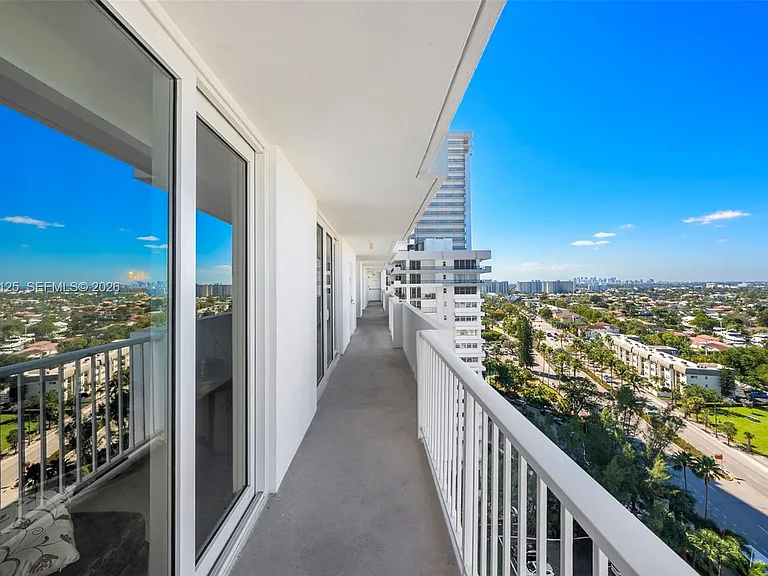 4300 N Ocean Blvd #15D — Photo 43