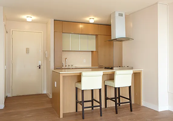 Rented by Town Residential | media 31