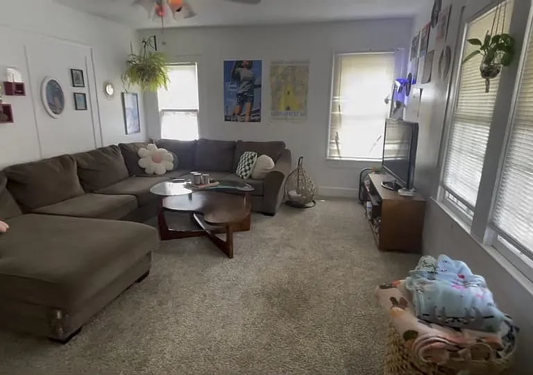 1033 W Hickory St — Photo 26