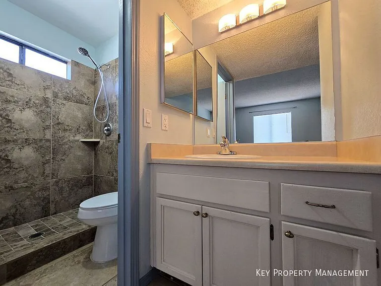 3720 Snorkel Cir #2 — Photo 20