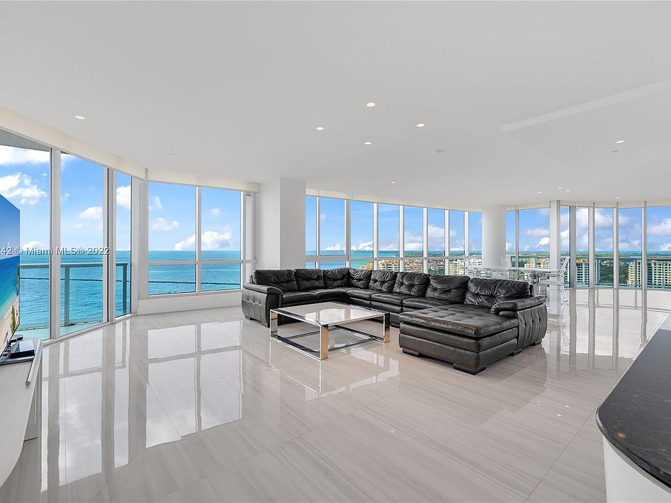 2nd image of 100 S Pointe Dr #140