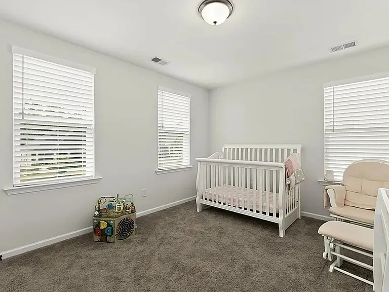 306 Starling Ave — Photo 11