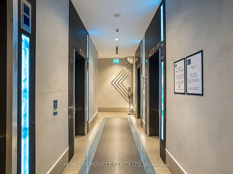 81 Navy Wharf Ct #201 — Photo 9