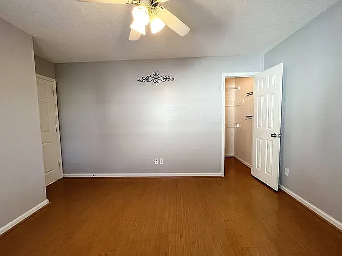 102 Ashley Ct — Photo 22
