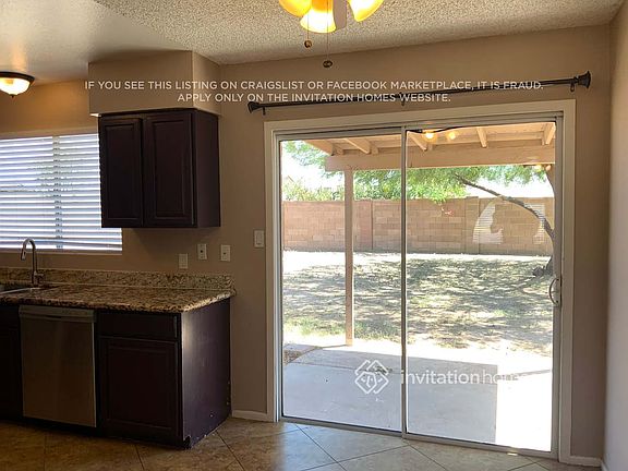 5th image of 2933 W Grovers Ave
