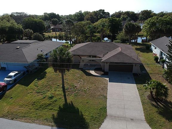 2nd image of 1450 Strasburg Dr