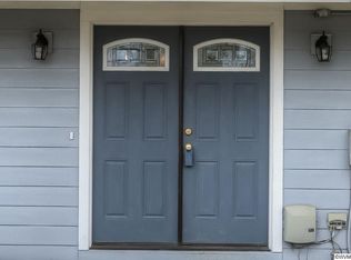 425 S 13th St, Independence, OR 97351