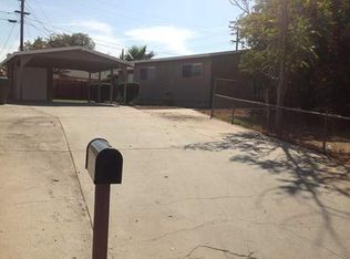 1012 Sycamore Ln, Corona, CA 92879