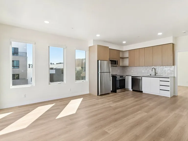 4456 30th Street — Photo 34