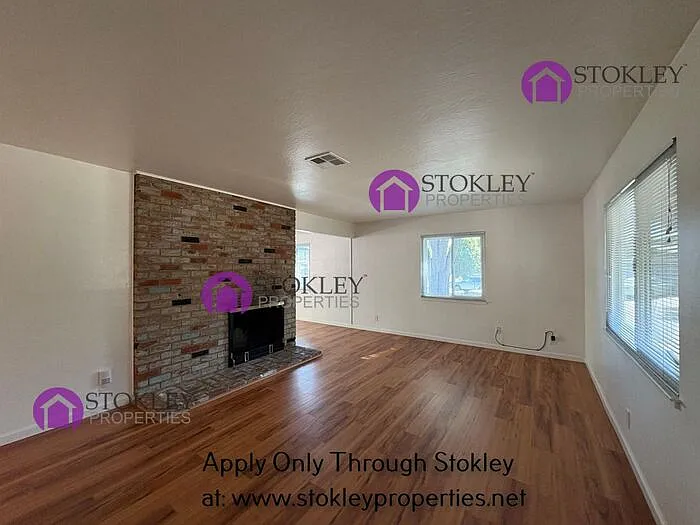 747 Harvard Dr — Photo 6