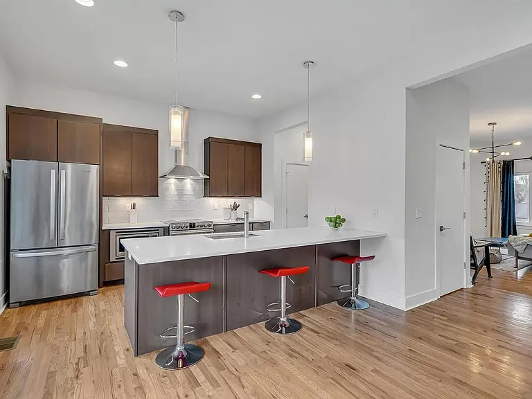 603 Snyder Ave — Photo 10