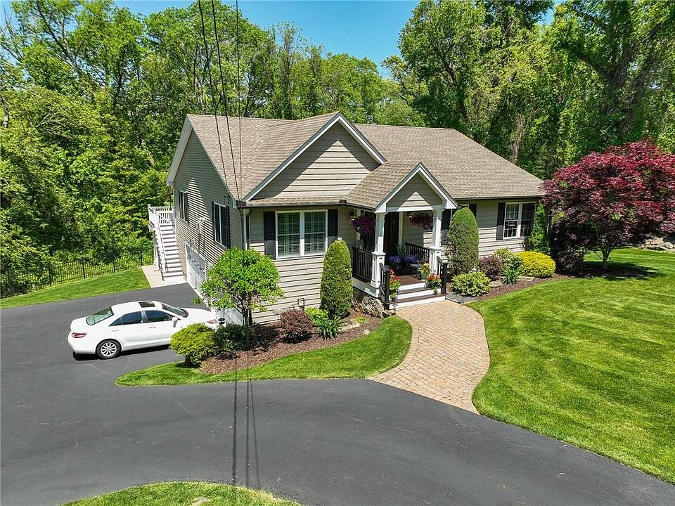 197 Cowesett Rd, Warwick, RI 02886 Zillow
