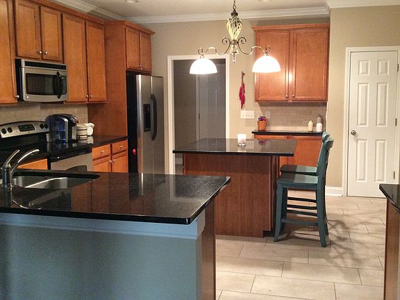 3rd image of 841 Meadow Walk Ln