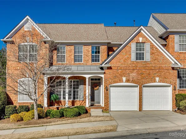 10656 Rogalla Dr, Charlotte, NC 28277