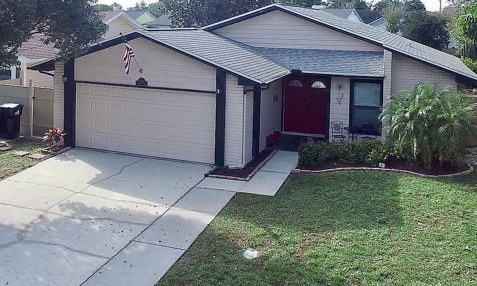 1st image of 3022 Curry Woods Dr
