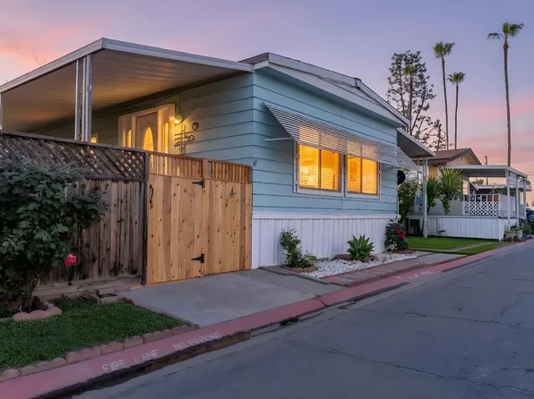 2533 W McKinley Ave Space 4, Fresno, CA 93728