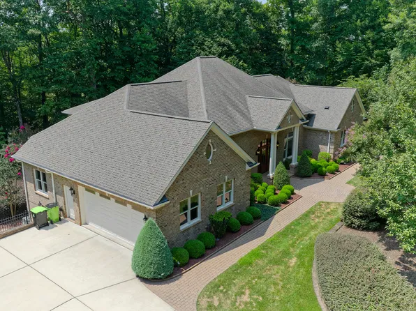 6452 Therfield Dr, Raleigh, NC 27614