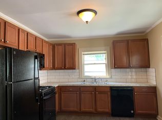 442 Shirley St NE, Grand Rapids, MI 49503