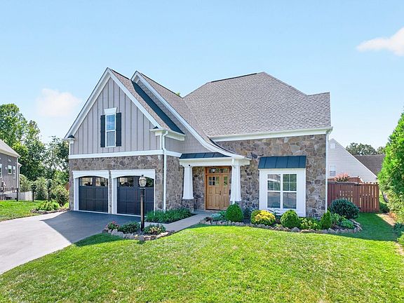 3rd image of 1410 Hillbrook Ct