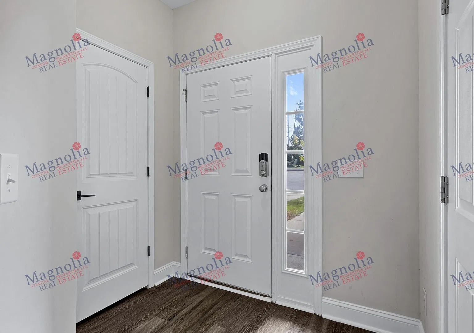 3 bedrooms, 2.5 bathrooms townhome in the City of Richmond Hill! — Photo 4