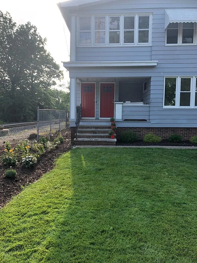 2 bed, 1100 sqft, $1,450 — Photo 1