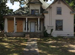 209 S Gum St, Searcy, AR 72143