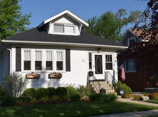 256 N Evergreen Ave, Elmhurst, IL